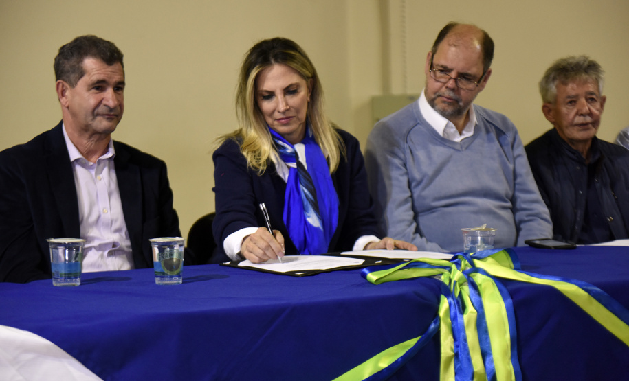 A governadora Cida Borghetti confirmou nesta quinta-feira (21) o apoio do Governo do Estado para um conjunto de obras em São José dos Pinhais, na Região Metropolitana de Curitiba