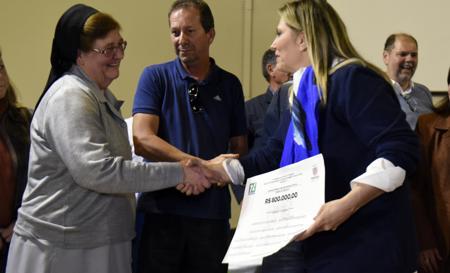 A governadora Cida Borghetti confirmou nesta quinta-feira (21) o apoio do Governo do Estado para um conjunto de obras em São José dos Pinhais, na Região Metropolitana de Curitiba