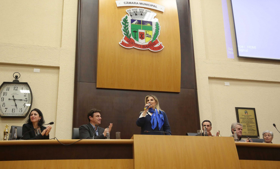 Em Quatro Barras, apoio é para infraestrutura e turismo