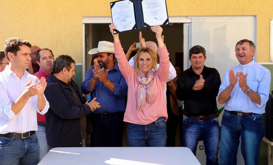 Governadora Cida Borghetti, em Doutor Ulysses, no Vale do Ribeira, assina convênios e anuncia obras de infraestrutura para o município.Doutor Ulysses, 24/06/2018.Foto: José Fernando Ogura/ANPr
