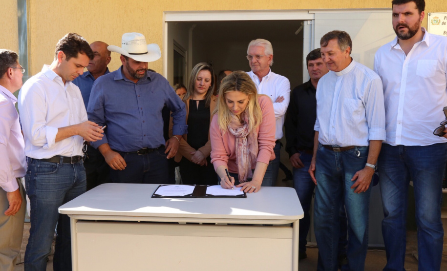 Governadora Cida Borghetti, em Doutor Ulysses, no Vale do Ribeira, assina convênios e anuncia obras de infraestrutura para o município.Doutor Ulysses, 24/06/2018.Foto: José Fernando Ogura/ANPr