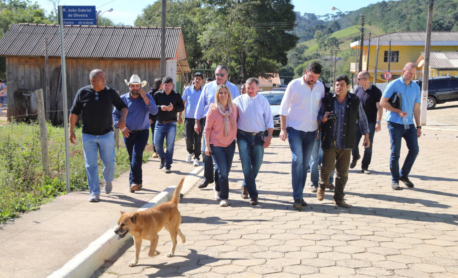 Governadora Cida Borghetti, em Doutor Ulysses, no Vale do Ribeira, assina convênios e anuncia obras de infraestrutura para o município.Doutor Ulysses, 24/06/2018.Foto: José Fernando Ogura/ANPr