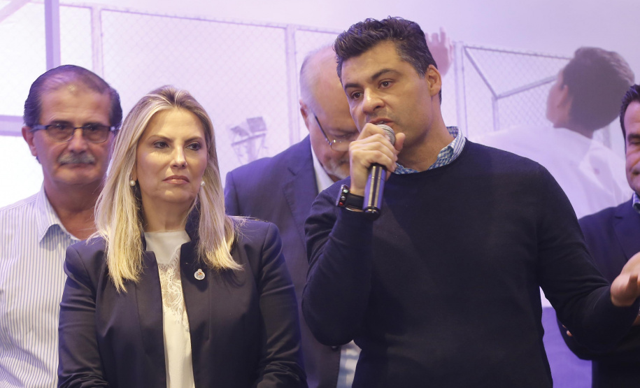 A governadora Cida Borghetti esteve em Ponta Grossa, nos Campos Gerais, onde firmou convênios para investimentos nos municípios da região