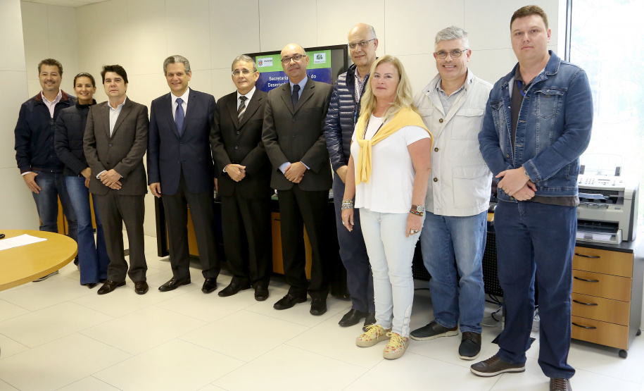 Secretário estadual do Desenvolvimento Urbano, Silvio Barros recebe técnicos do Ministério das Cidades.  Curitiba, 06/11/2018  -  Foto: Jaelson Lucas/ANPr