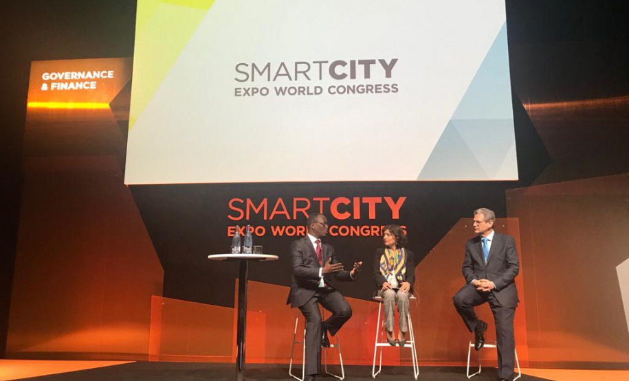 Municípios do Paraná ganham destaque em Congresso de Cidades Inteligentes