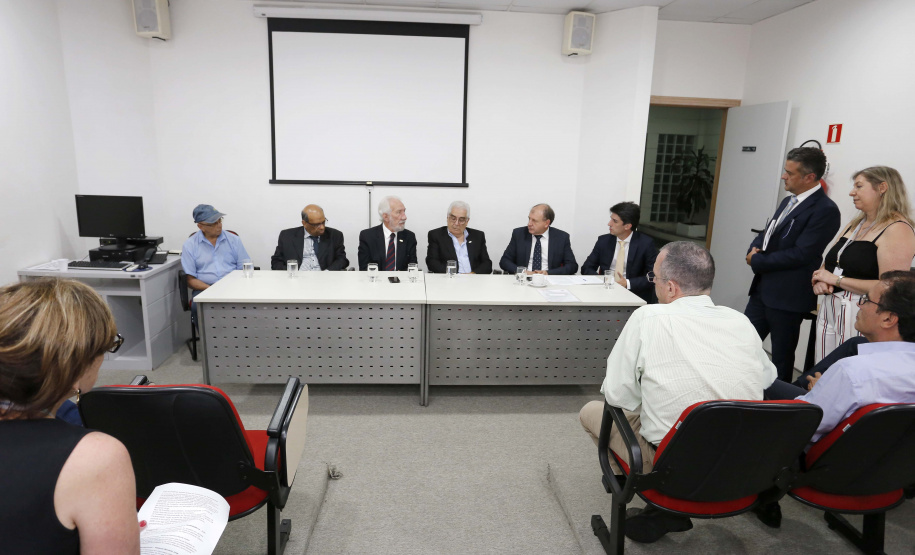 Posse do Conselho de Administração do Serviço Social Autônomo Paranacidade. Tomaram posse os secretários João Carlos Ortega, secretário do Desenvolvimento Urbano; René de Oliveira Garcia Júnior, secretário da Fazenda e Valdemar Bernardo Jorge, secretário do Planejamento. A solenidae contou com a presença do vice governador Darcia Piana.  ? Curitiba, 02/01/2019  -  Foto: Arnaldo Alves/ANPr