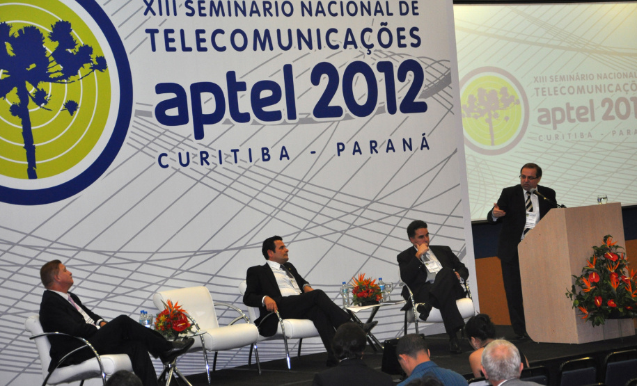 Conceito Paranaense de Cidadania Digital é apresentado em Seminário de Telecomunicações