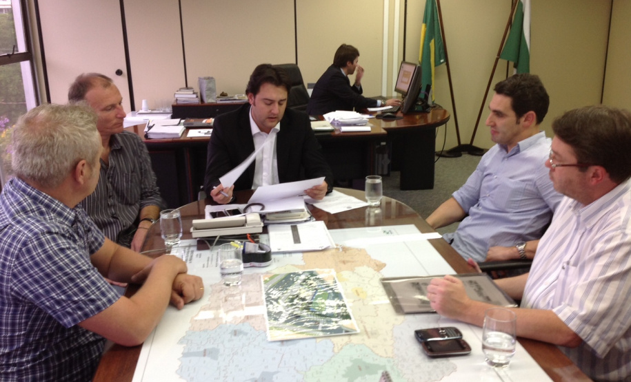 SEDU destina mais de R$ 12 milhões para 12 municípios do Paraná