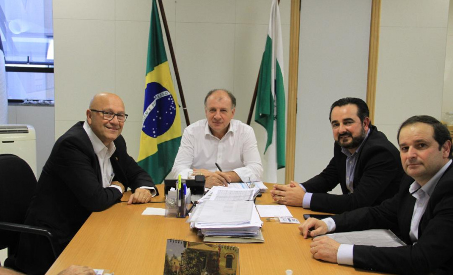 Em audiência ininterrupta, Ortega recebe reivindicações de 17 prefeitos