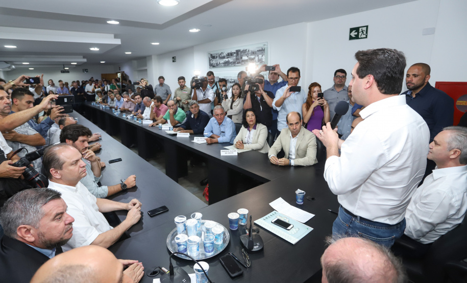 Nove municípios investem R$ 5,39 milhões em obras e equipamentos