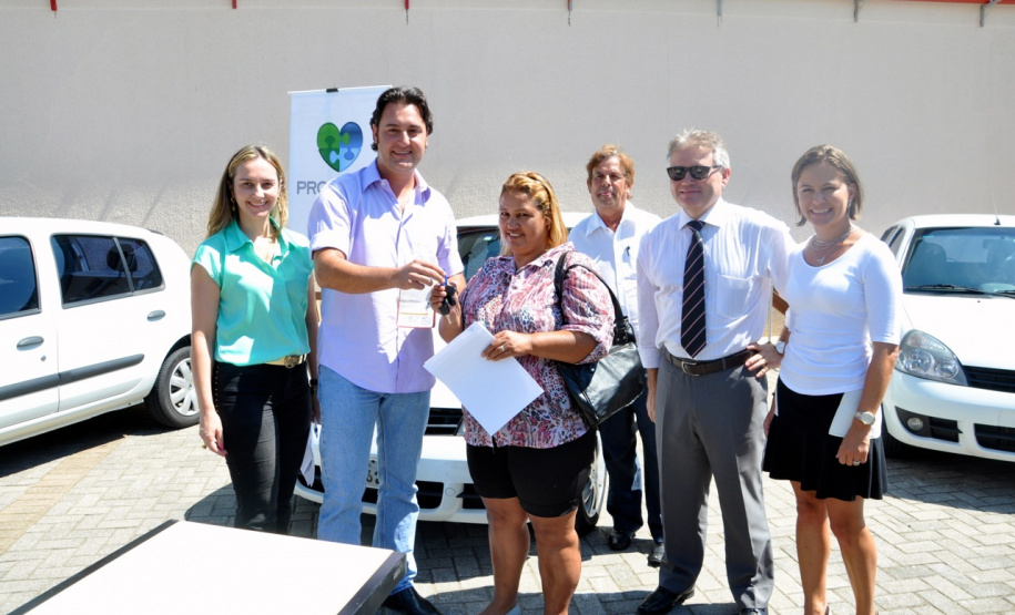 Ratinho Junior leva nova força ao Voluntariado Paranaense