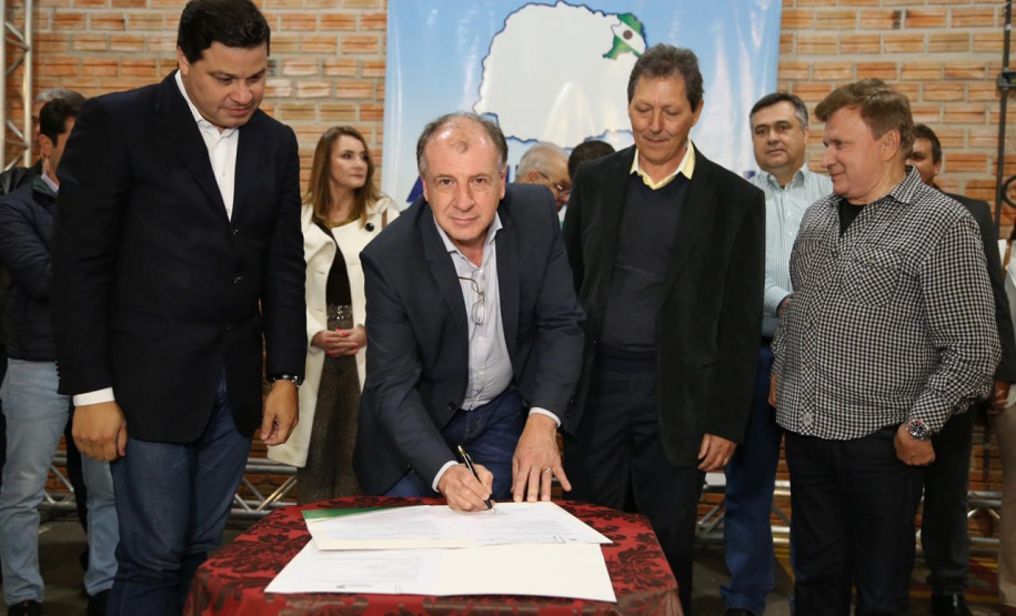 Governo repassa R$ 14 milhões a municípios em benefício da população do Norte Pioneiro