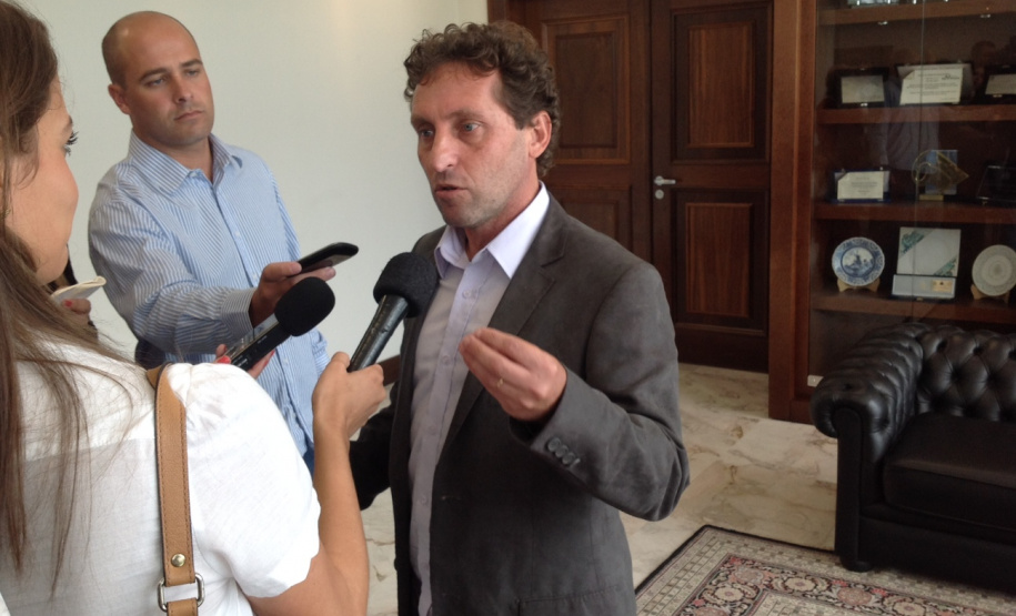 Richa autoriza licitação de R$ 5,5 milhões para pavimentar vias urbanas em Piraquara