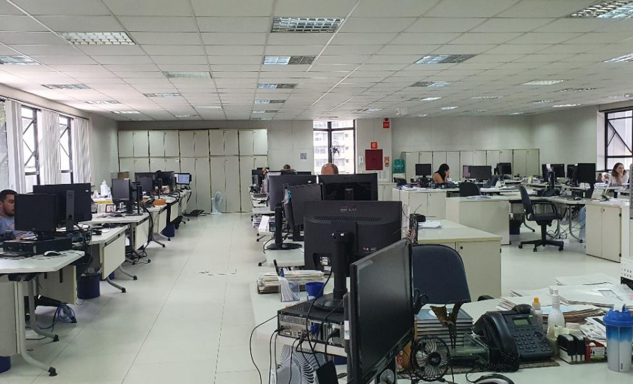 Decreto do governador esvazia espaços públicos para proteger a vida