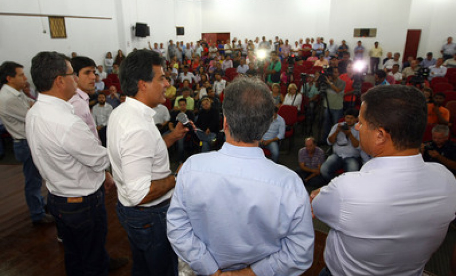 Governador autoriza obras em Cascavel e recursos para mais cinco municípios