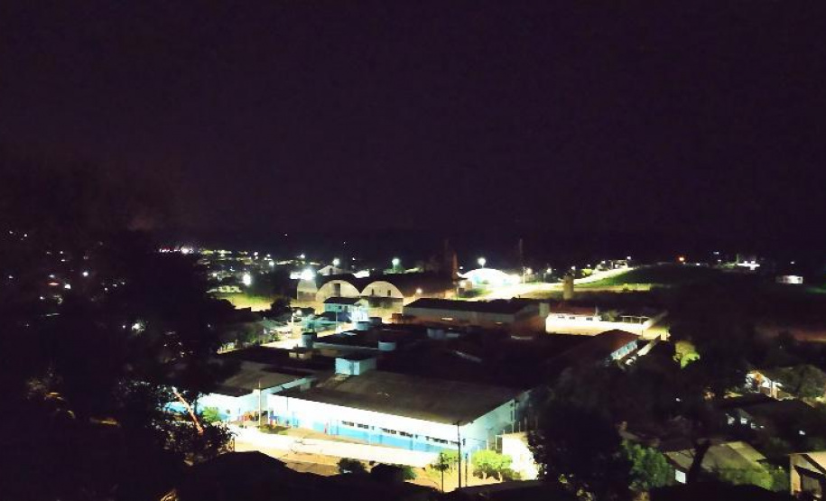 Sistemas a LED iluminam caminhos em direção à Cidade Sustentável