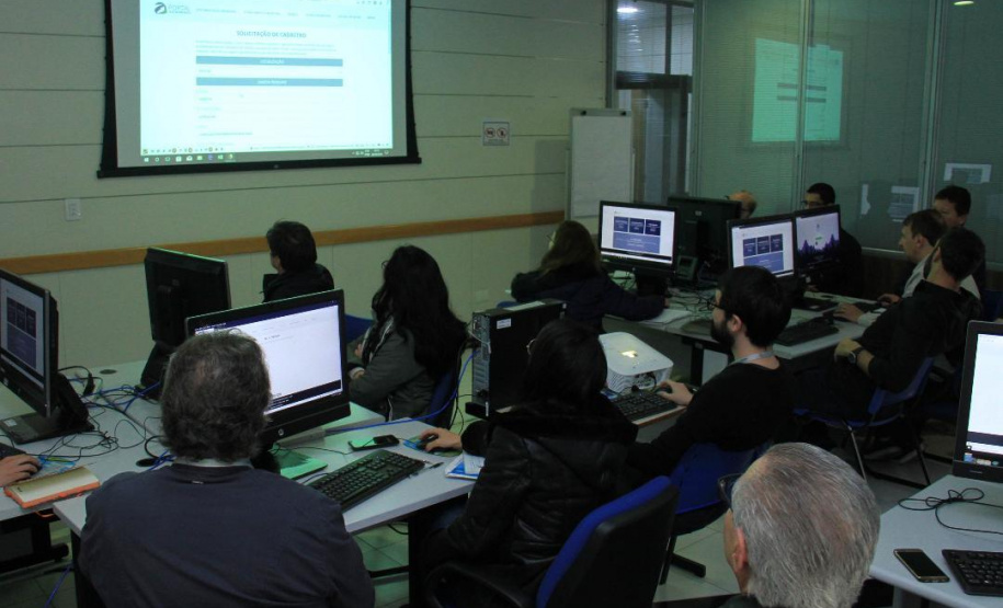 Atendimento e reuniões técnicas capacitam Municípios a buscar recursos