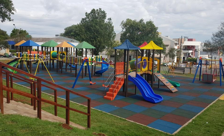 Paranacidade apresenta às Prefeituras tecnologias alternativas para pavimentação