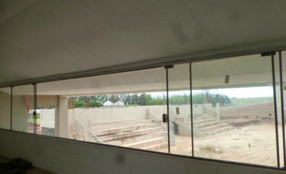 Governo do Paraná investe para melhorar ambiente e transporte escolar