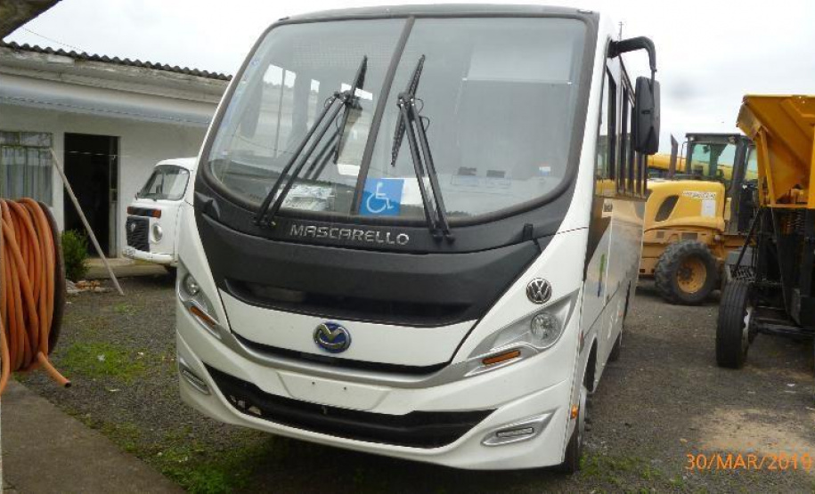 Governo do Paraná investe para melhorar ambiente e transporte escolar