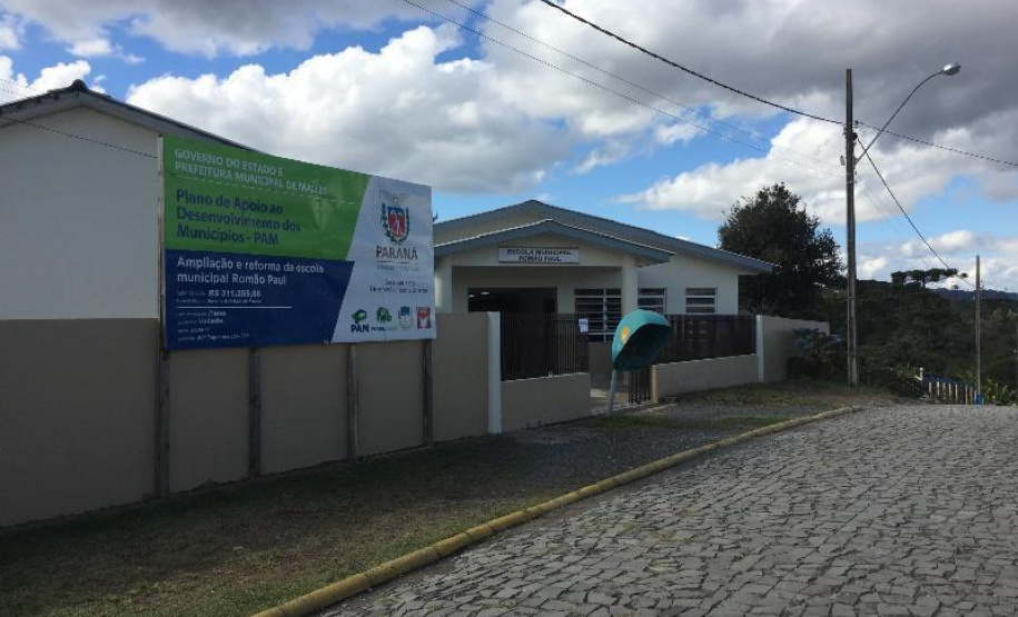 Governo do Paraná investe para melhorar ambiente e transporte escolar