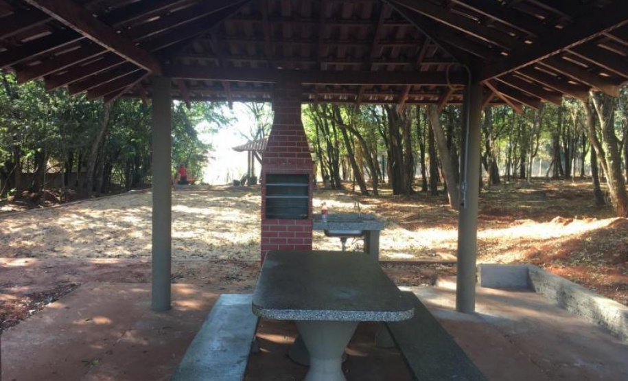 Parques garantem a preservação da natureza e espaços de lazer à população