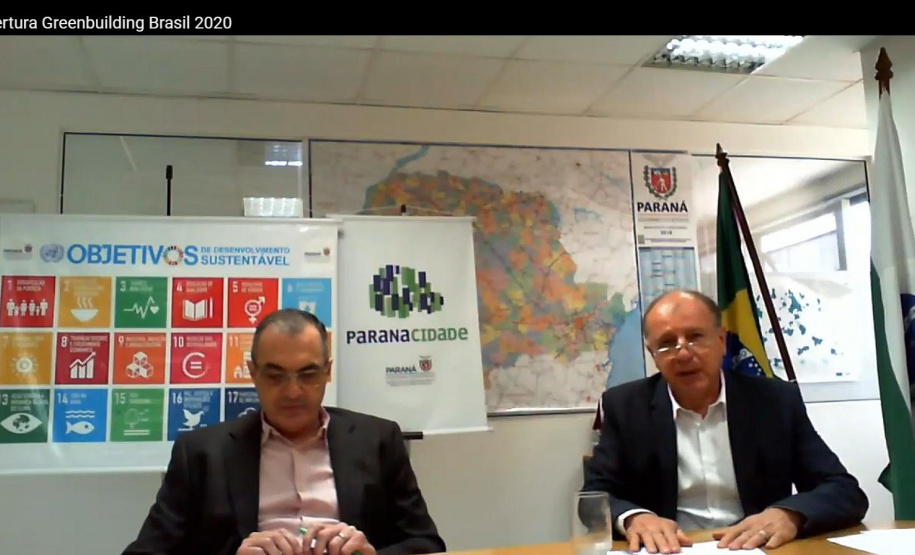 O Paraná implanta o segundo maior Programa do mundo em Zero Energia em Escolas