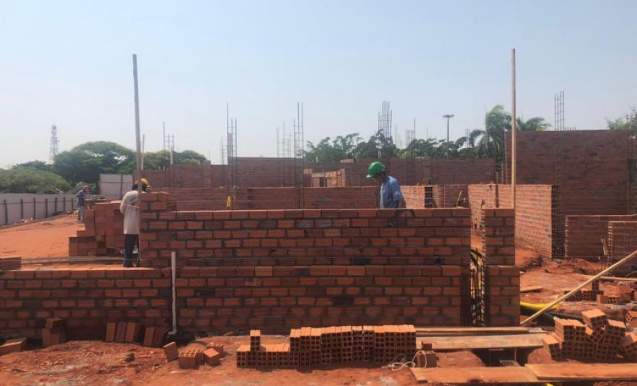 Investimentos em instalações melhoram o atendimento e o uso de recursos públicos