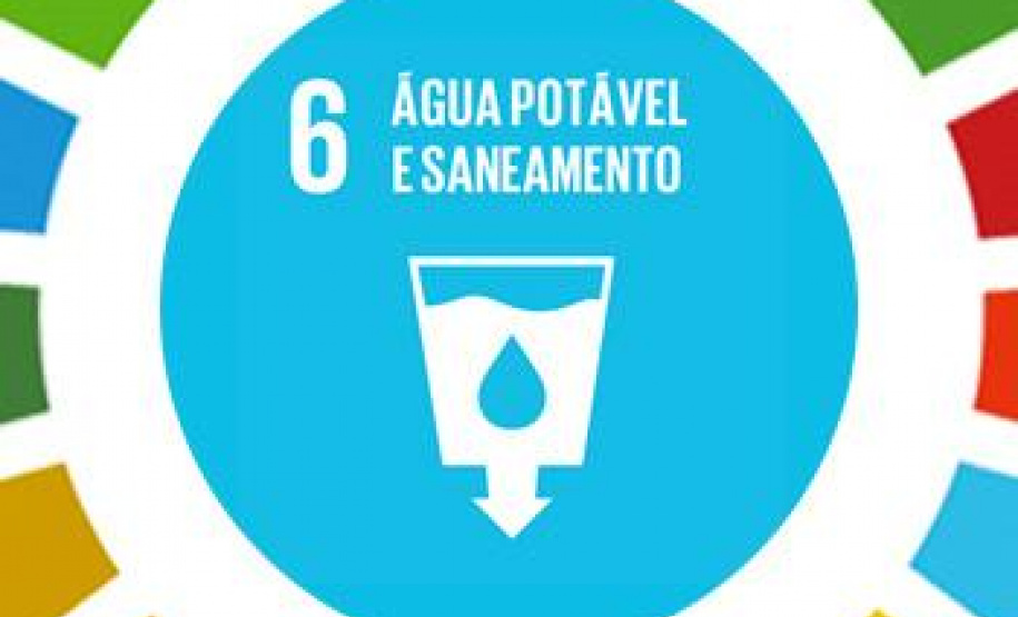 Paranacidade debate a universalização do acesso à água potável e ao saneamento