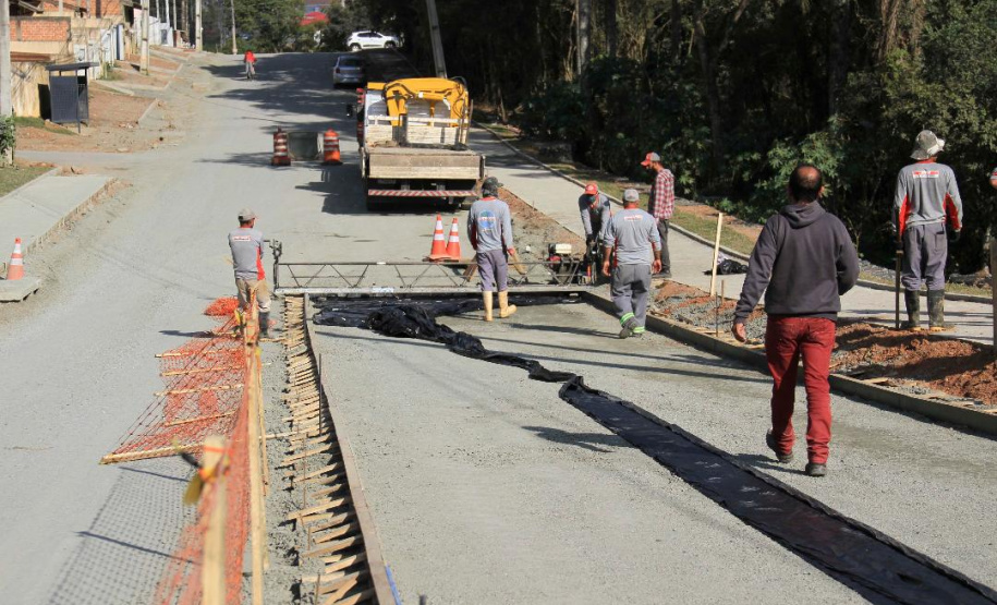 Pavimentação em concreto é opção para elevar qualidade de vida nos Municípios