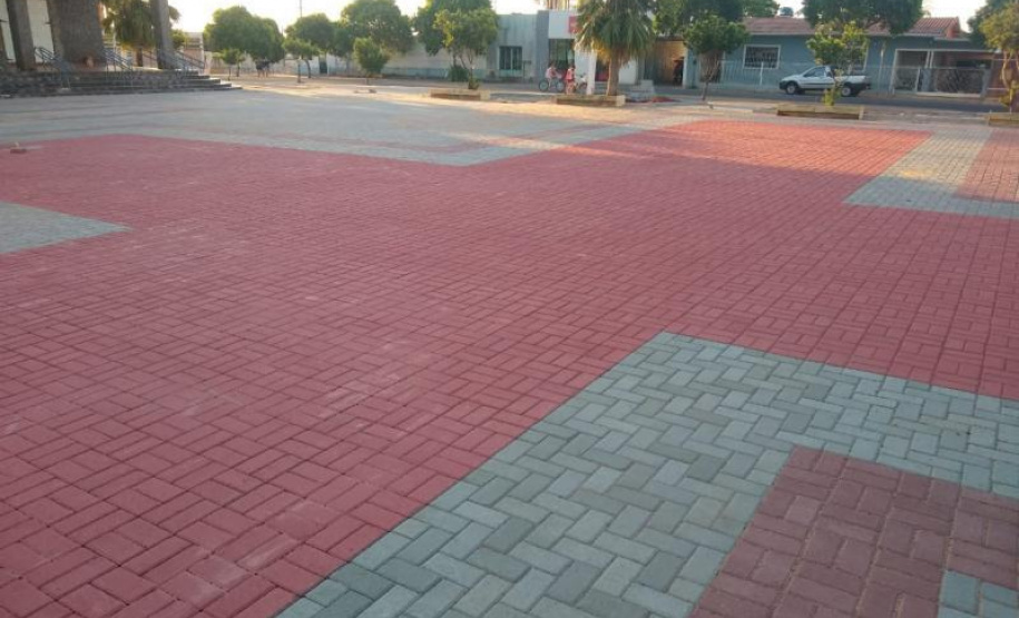 Praças ganham melhorias e incentivam o uso de Espaços Públicos