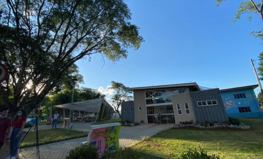 SEDU/PARANACIDADE operam R$ 2,14 bilhões, em 2021, e geram 3.518 ações nos municípios