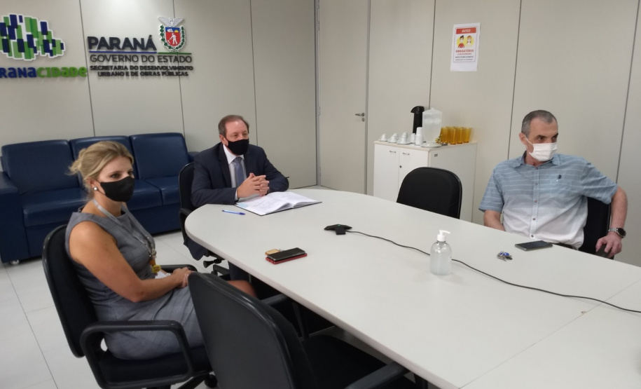 Secretário da SEDU é empossado como superintendente do Paranacidade em Reunião do Conselho