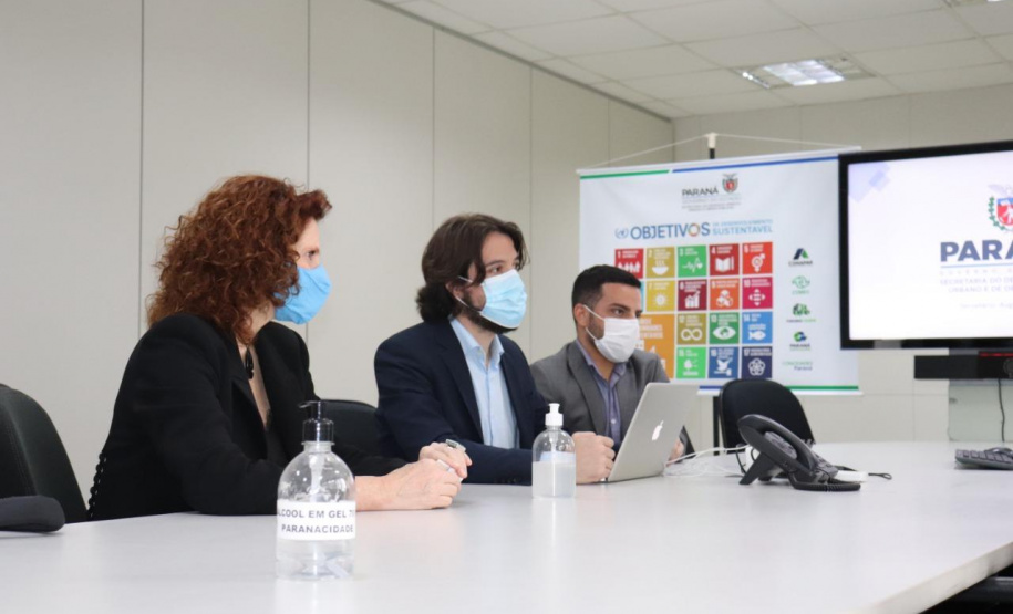 Minas Gerais busca no Paraná Um Termo de Cooperação Técnica com a SEDU