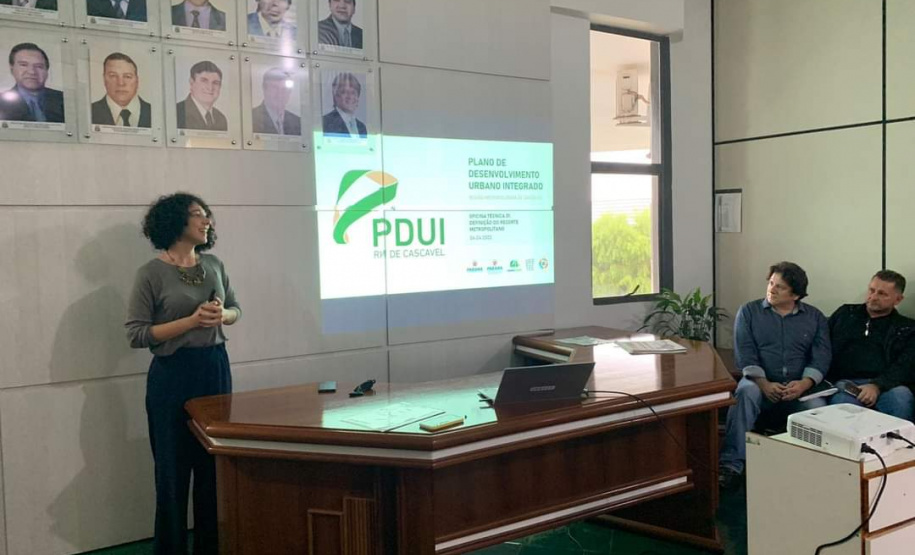 Técnicos municipais recebem treinamento para a criação do PDUI da Região Metropolitana de Cascavel
