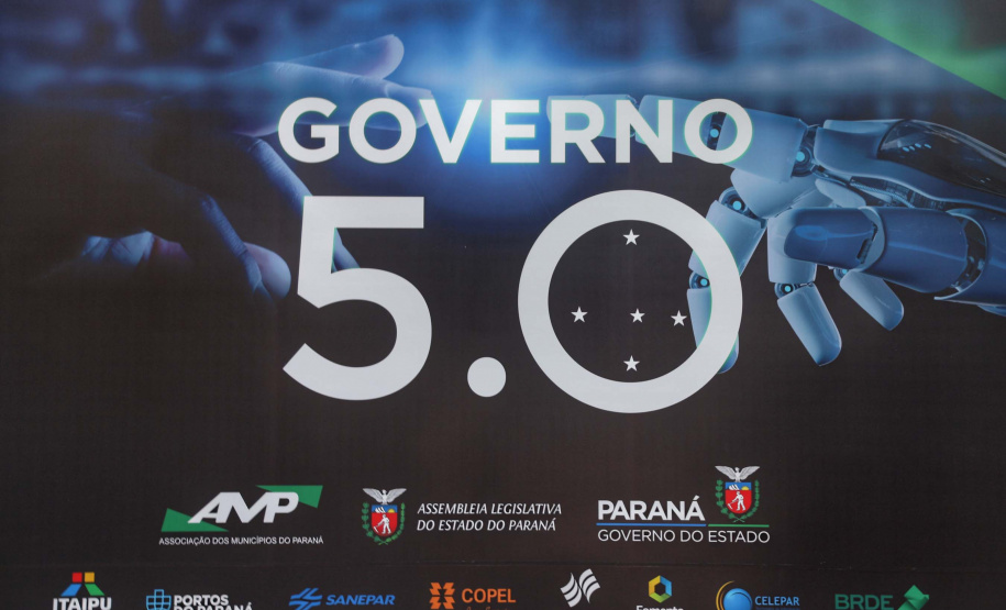 Governo e AMP reúnem prefeitos dos 399 Municípios para discutir sustentabilidade e inovação