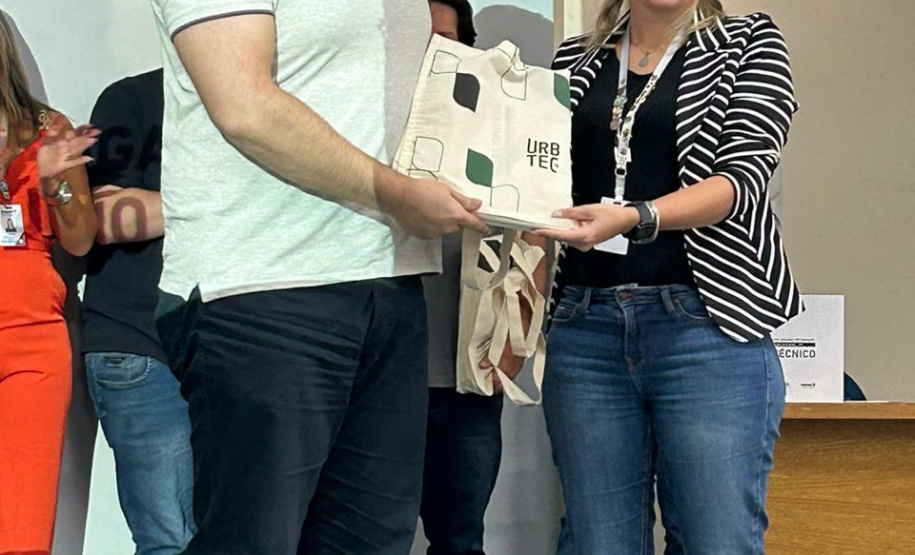 Concluído e entregue aos prefeitos o Relatório Final do PDUI de Cascavel