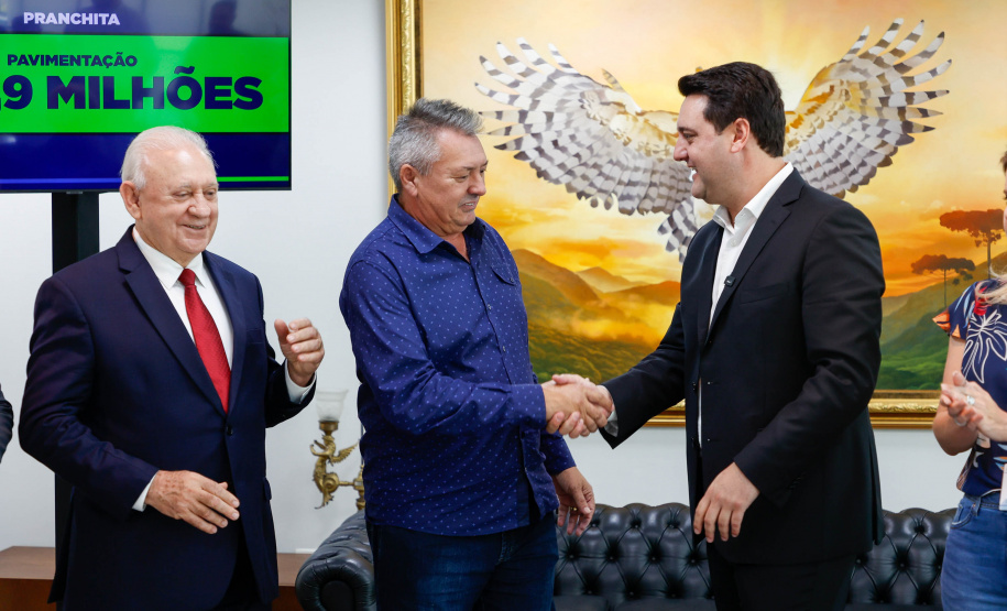 Asfalto Novo, Vida Nova: Estado repassa mais R$ 44,6 milhões para 10 Municípios