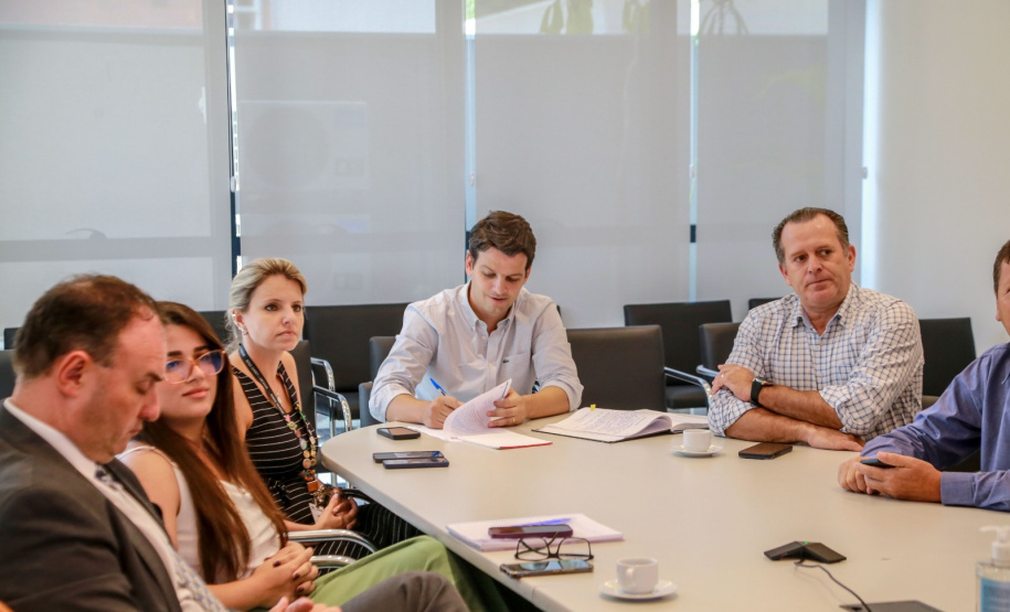 Eduardo Pimentel toma posse como superintendente do Paranacidade