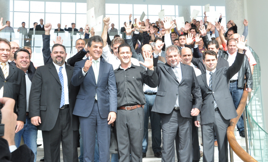 Governo libera R$ 50 milhões a 80 municípios do Paraná e R$ 30 milhões são a fundo perdido