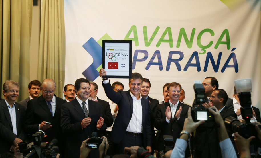 Richa libera, pela SEDU, R$ 39,6 milhões para 33 cidades do Norte do Paraná