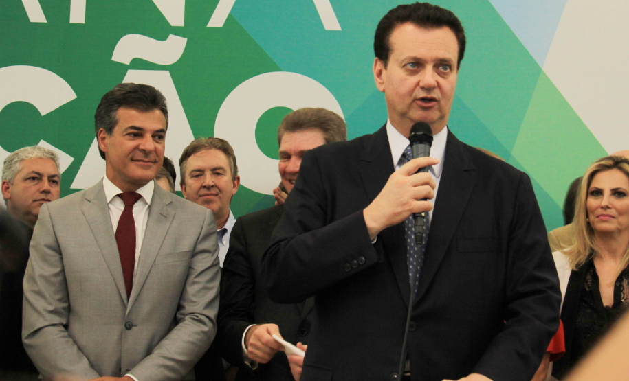 Ao lado de Kassab, Richa diz que Paraná estreita relação com governo federal