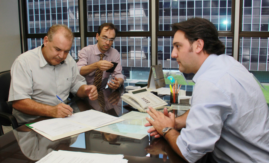 Mais prefeitos buscam, pela SEDU, melhorias aos seus municípios