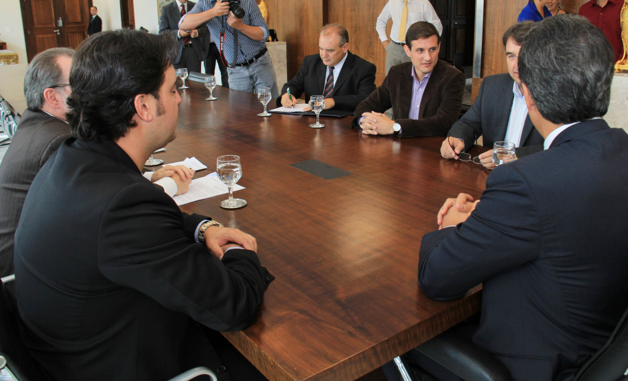 Araucária chega a cifra de mais de R$ 49 milhões de recursos autorizados pelo Governo do Estado, de 2013 até hoje, que transformaram a cidade e a vida da população