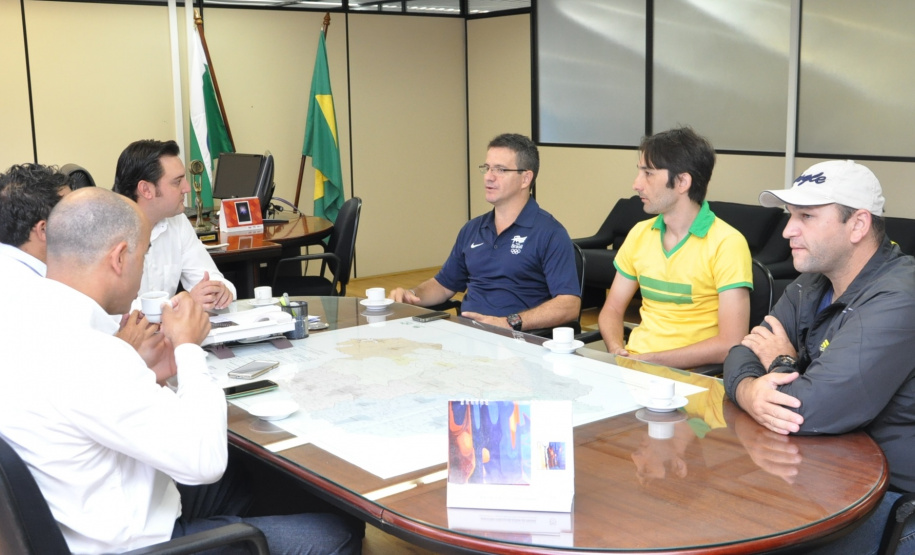 Ratinho Junior e Mestre Madureira falam sobre o poder transformador do esporte na vida de crianças e jovens