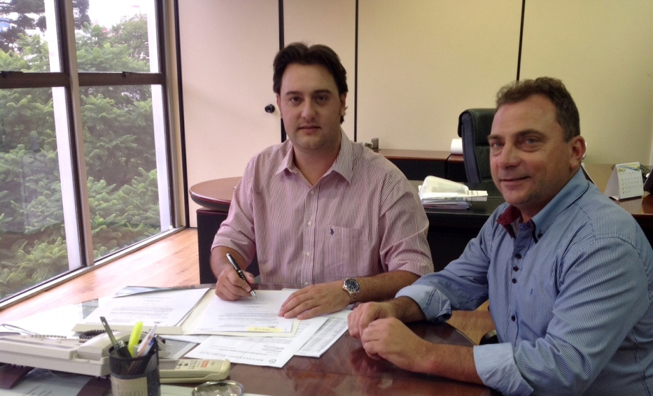 São João do Triunfo vai modernizar seu parque de máquinas e as ruas da cidade