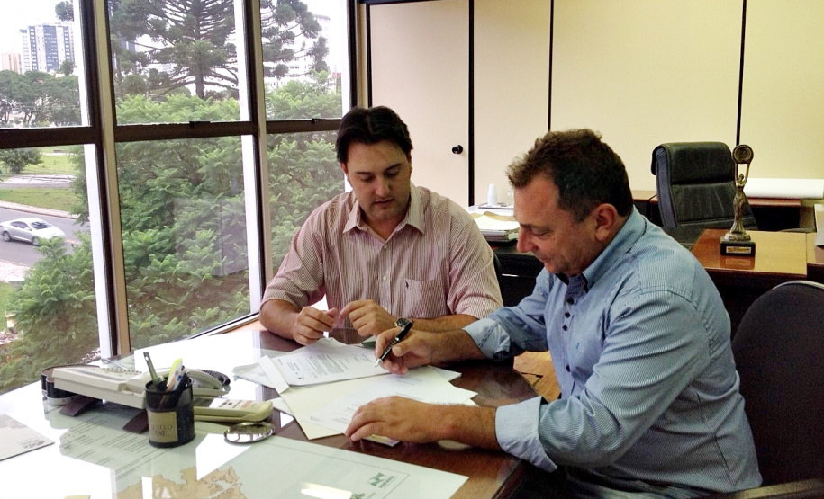 São João do Triunfo vai modernizar seu parque de máquinas e as ruas da cidade