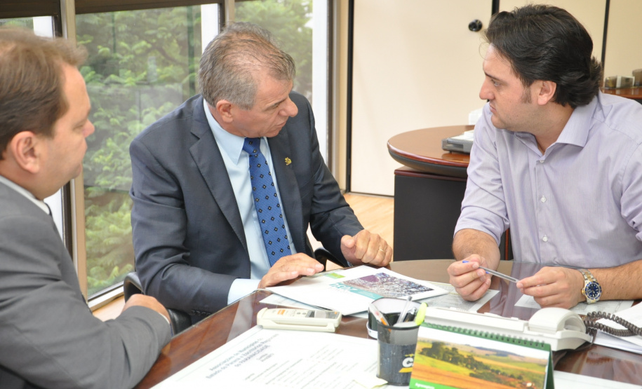 Municípios do Paraná querem infraestrutura e voos mais altos