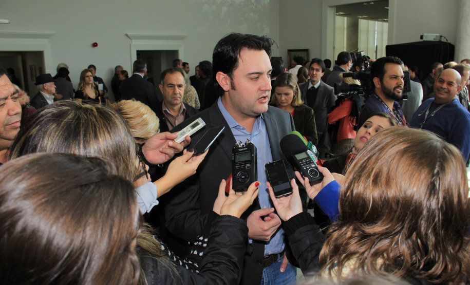 Gestão municipalista do Paraná garante R$ 120 milhões para obras, saneamento, saúde e fomenta emprego e renda nas cidades