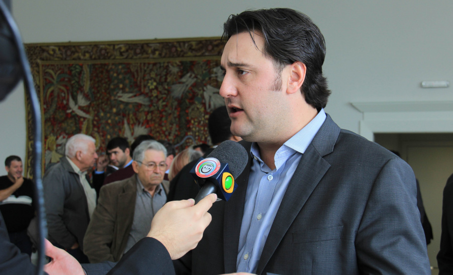 Gestão municipalista do Paraná garante R$ 120 milhões para obras, saneamento, saúde e fomenta emprego e renda nas cidades